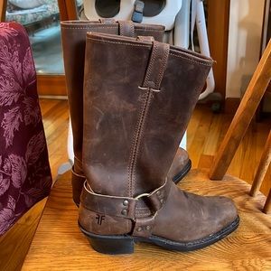 Frye boots harness
